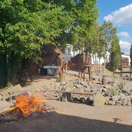 Besondere Ferienwohnung Spirit Auf Idyllischem Reiterhof Nahe Burg Eltz Münstermaifeld エクステリア 写真