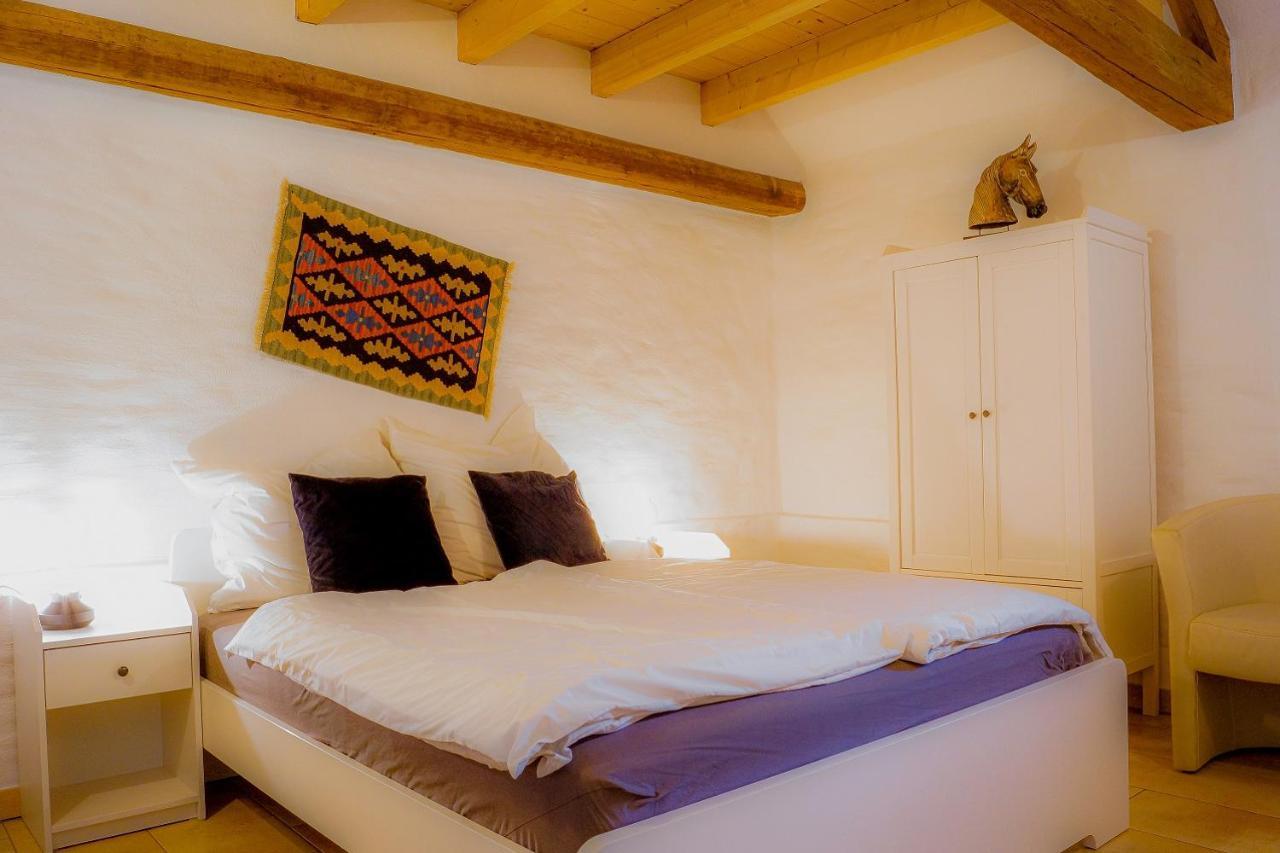 Besondere Ferienwohnung Spirit Auf Idyllischem Reiterhof Nahe Burg Eltz Münstermaifeld エクステリア 写真